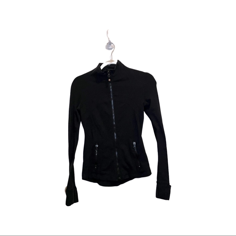 LULULEMON JACKET